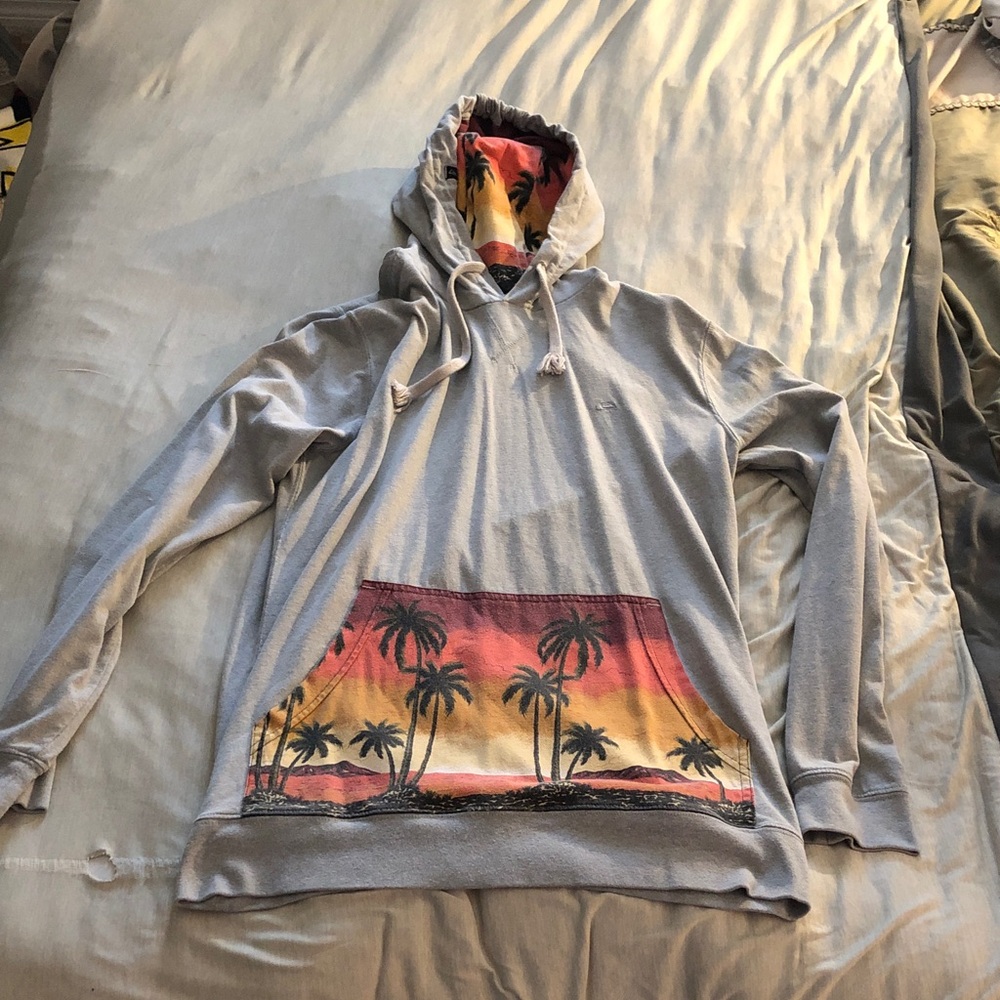 Quiksilver Gray Hoodie with Sunset Palm Design